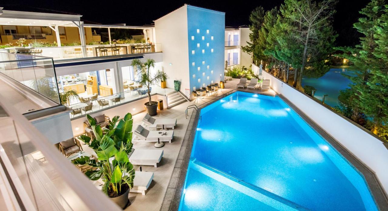 Euphoria Boutique Hotel Chrisi Ammoudia Exteriör bild